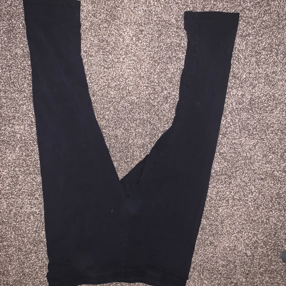 Capri Black leggings